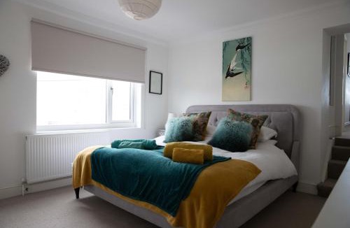 Littlestone-on-Sea Apartment | Stunning 2 Bed Apartment with Sea Views