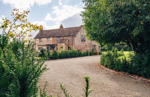 Forest of Dean House | Stunning 4-Bedroom Home in Worcestershire