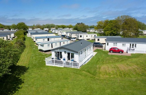 Mappleton Ski Chalet | Stunning 6 Berth Lodge For Hire At Skipsea Sands In Yorkshire Ref 41077Wf
