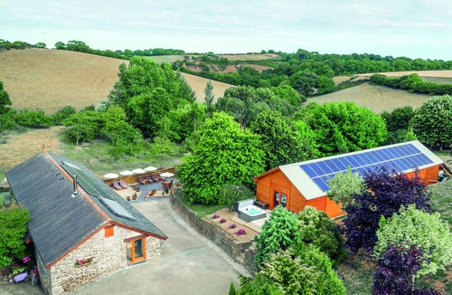 Fowey House | Stunning Barn Conversion, Indoor Pool, tranquil vineyard site, coastal location.