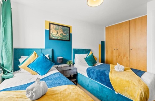 Redcliffe House | Stylish Bristol Abode - Sleeps 6