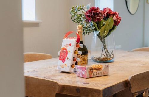 Cotebrook House | Stylish country Cottage Nr Peckforton Castle