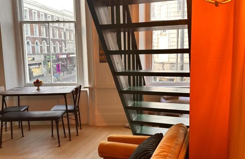 Hackney Apartment | Stylish Dalston Studio