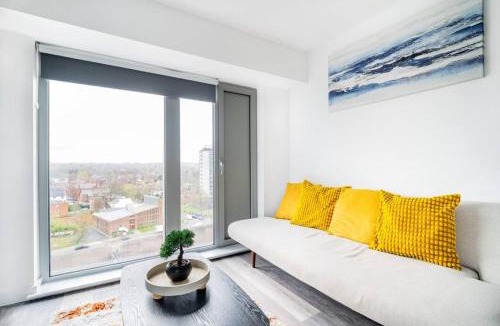 Eccles Apartment | Stylish Luxurious Modern Apartment Manchester