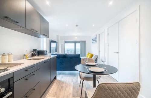 Eccles Apartment | Stylish Luxurious Modern Apartment Manchester