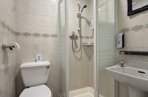 Blackpool Town Center Hotel | Suncrest Hotel
