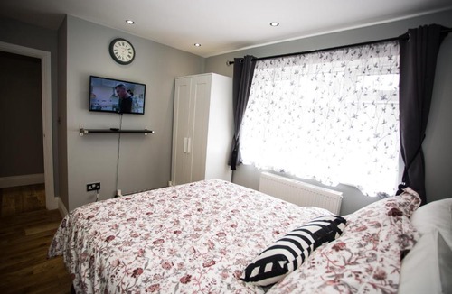 Thamesmead Apartment | Sunset Homes