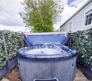 Morpeth House | Sunset lodge 32