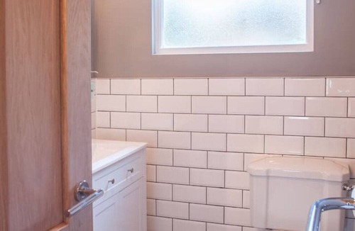 Bath Apartment | Superb location|short walk to Roman Baths|2 beds