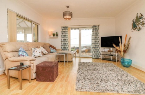 Mortehoe Apartment | Surf View