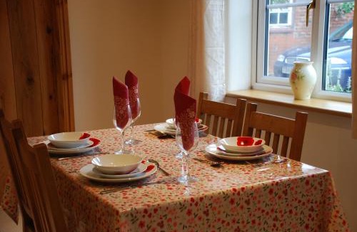 Congleton House | Swallows Barn Cottage