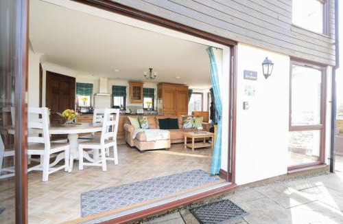 Par House | Sycamore