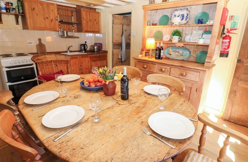 Kirkby Stephen Cottage | SYCAMORE TREE FARM, pet friendly, with open fire in Ravenstonedale