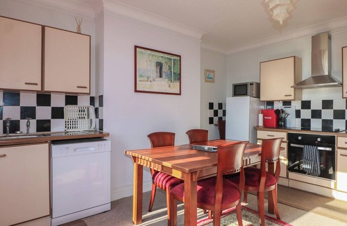 Bexhill-on-Sea Cottage | Sylvian