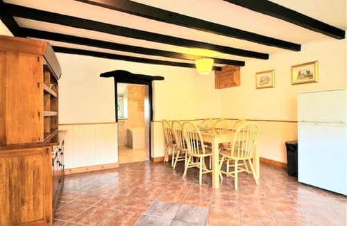 Fivelanes Cottage | Ta Mill Forge Cottage in a Stunning Retreat