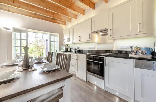 Narberth House | Tan Y Castell Cottage - Llanmill