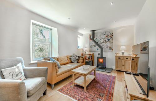 Narberth House | Tan Y Castell Cottage - Llanmill