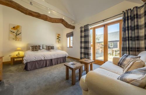 North Burlingham House | Thatch Barn