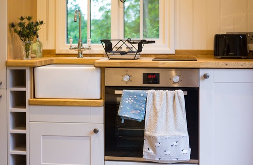 Skipton Apartment | The Bailey Shepherd's Hut