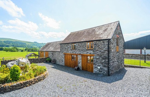 Corwen House | The Barn