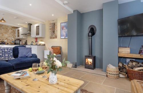 Holditch House | The Barn