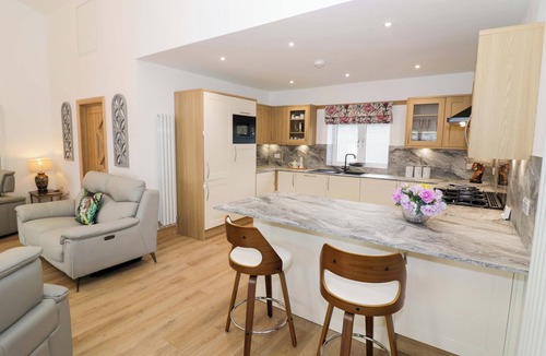 Astwood Bank Cottage | THE BARN, pet friendly, with open fire in Astwood Bank