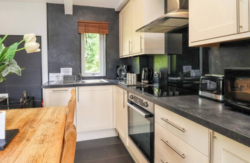 Saint Asaph Cottage | The Blacktail