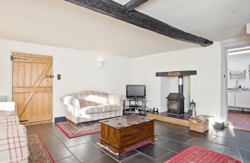 Dulverton House | The Boot