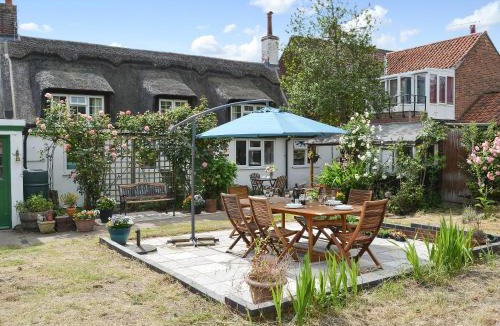 Horning House | The Brambles