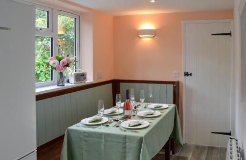 Horning House | The Brambles
