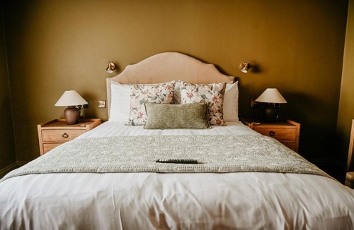 Barrow-on-Trent Hotel | The Bubble at Stenson
