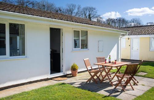 Liskeard House | The Burrow
