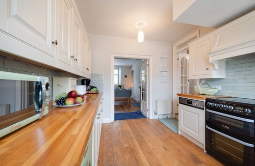 Boscastle House | The Chestnuts - Three Bedroom House, Sleeps 5