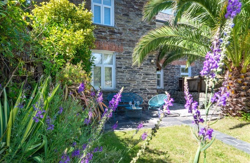 Boscastle House | The Chestnuts - Three Bedroom House, Sleeps 5