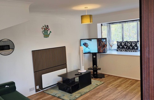 South Hornchurch House | The Chilux