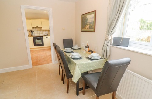 Bourton-on-the-Water Cottage | The Cornerstone