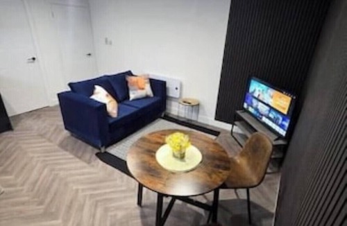 Blackburn Apartment | The Courtyard by JS Apartments