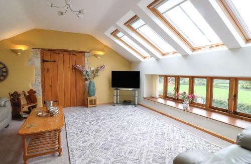 Axminster House | The Dairy
