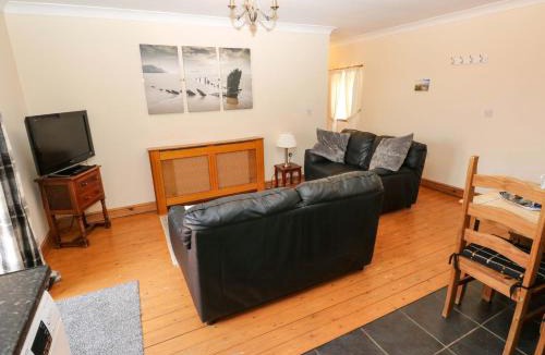 Llanrhidian Higher House | The Dairy