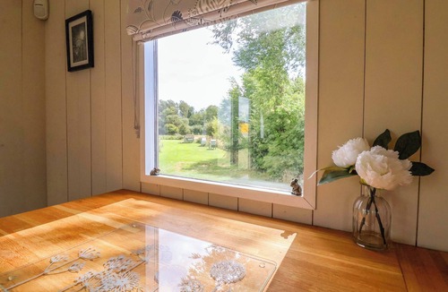 Mappleton Cottage | The Dragonfly