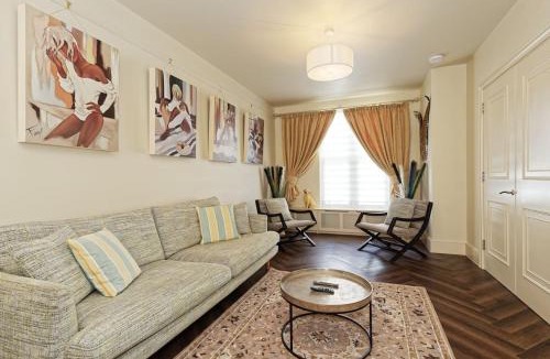 Ramsgate House | The Eagles
