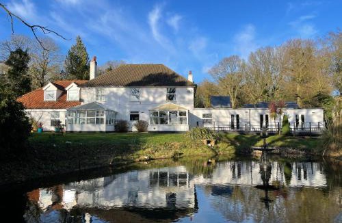 Aylmerton Apartment | The Eiders