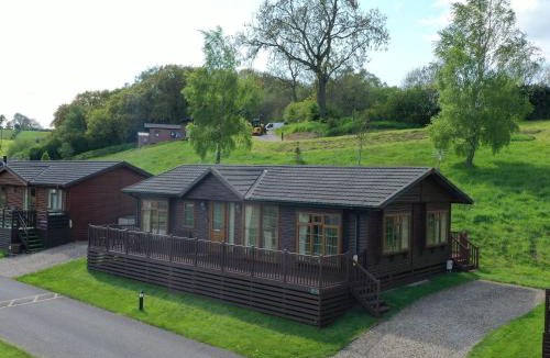 Tunstall House | The Fairhaven