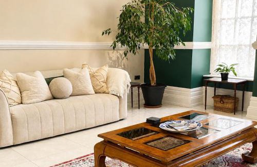 Brecon Apartment | The Fig Tree