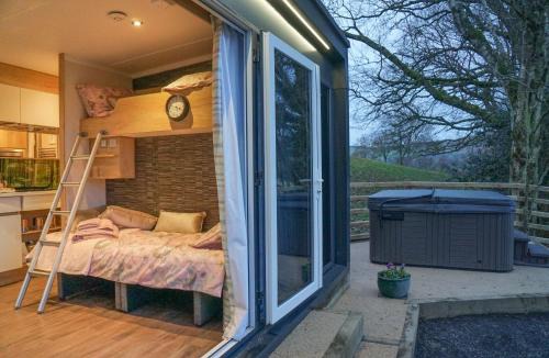 Llandrindod Wells Apartment | The Fox Den