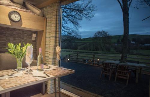 Llandrindod Wells Apartment | The Fox Den