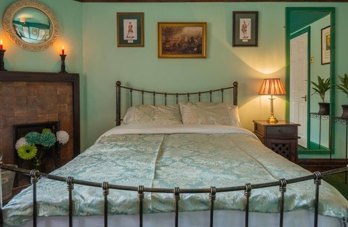 Chester Hotel | The Golden Eagle