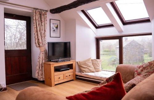 Bampton Apartment | The Granary