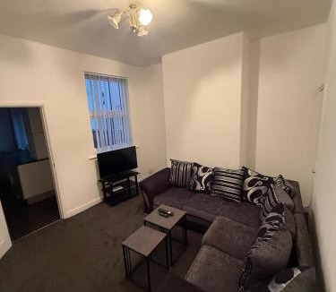 Grimsby House | The Guildford