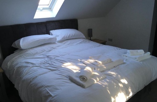Gloucester House | The Hay Barn